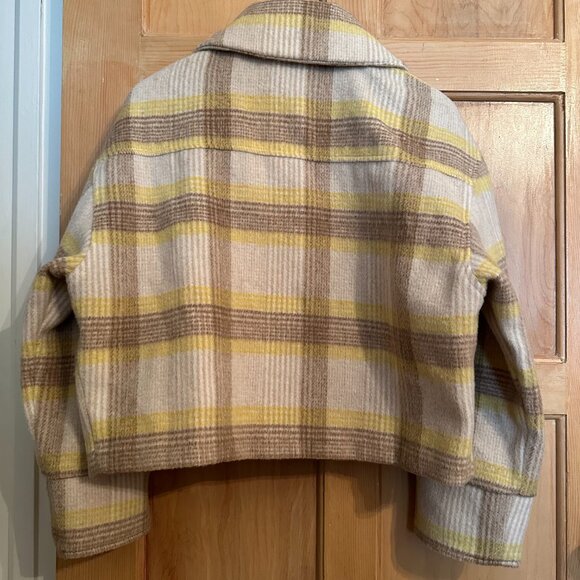 Plaid button up jacket from Lush - Picture 5 of 7